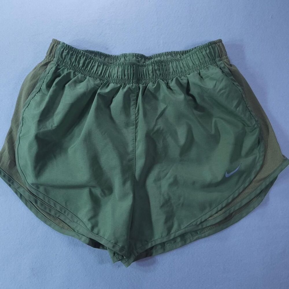 Nike Women's Green and Khaki Shorts